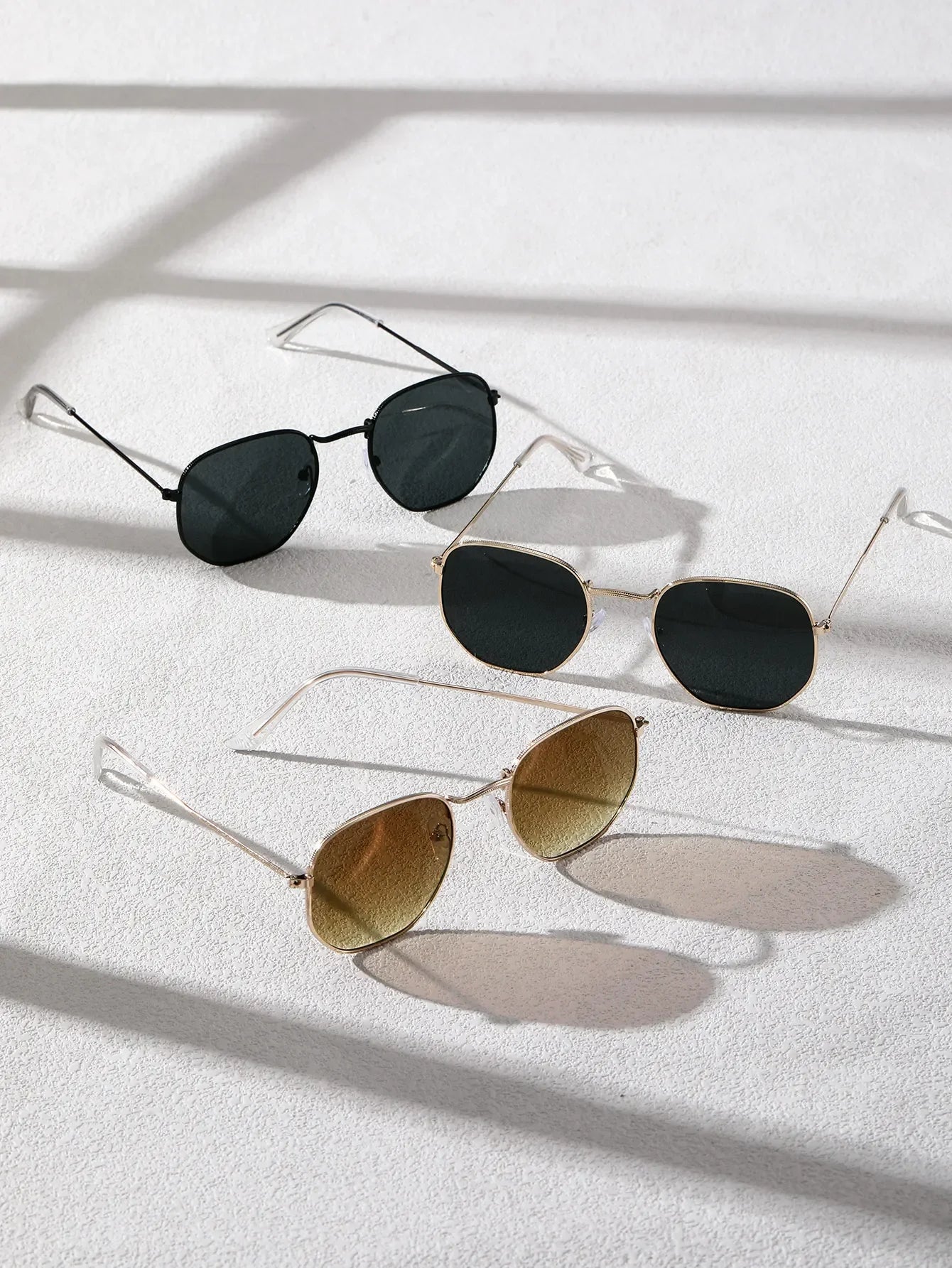 Geometric Metal Frame Sunglasses